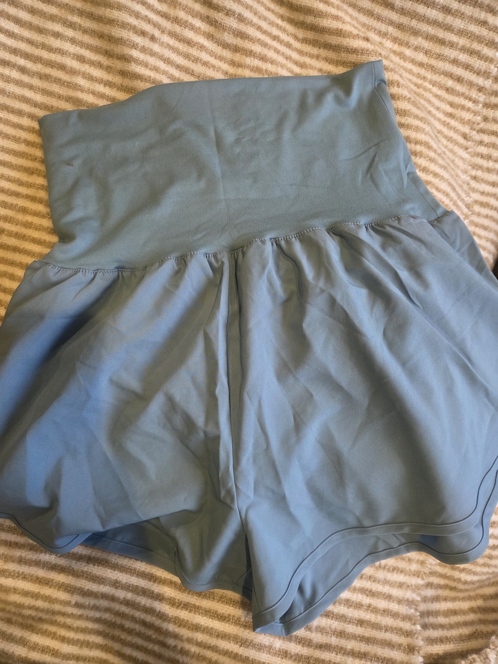 Zenana Outfitters High-Waist Teal Floaty Shorts - Picture 4 of 4